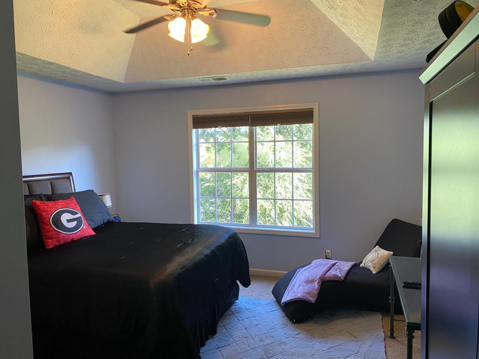 Captivating Home Near Downtown Atl Conley Bagian luar foto